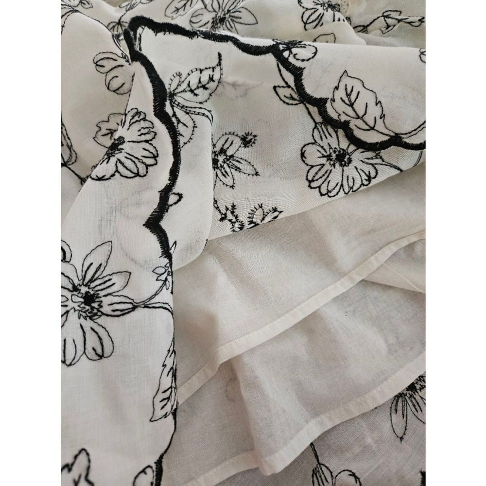 NWT Solitaire Short Sleeve Ruffle Embroidered Black Floral Lined Blouse-Large - Picture 6 of 6